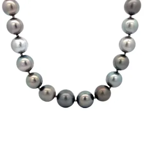 14k White Gold Graduating Tahitian Pearl Strand Necklace 22mm