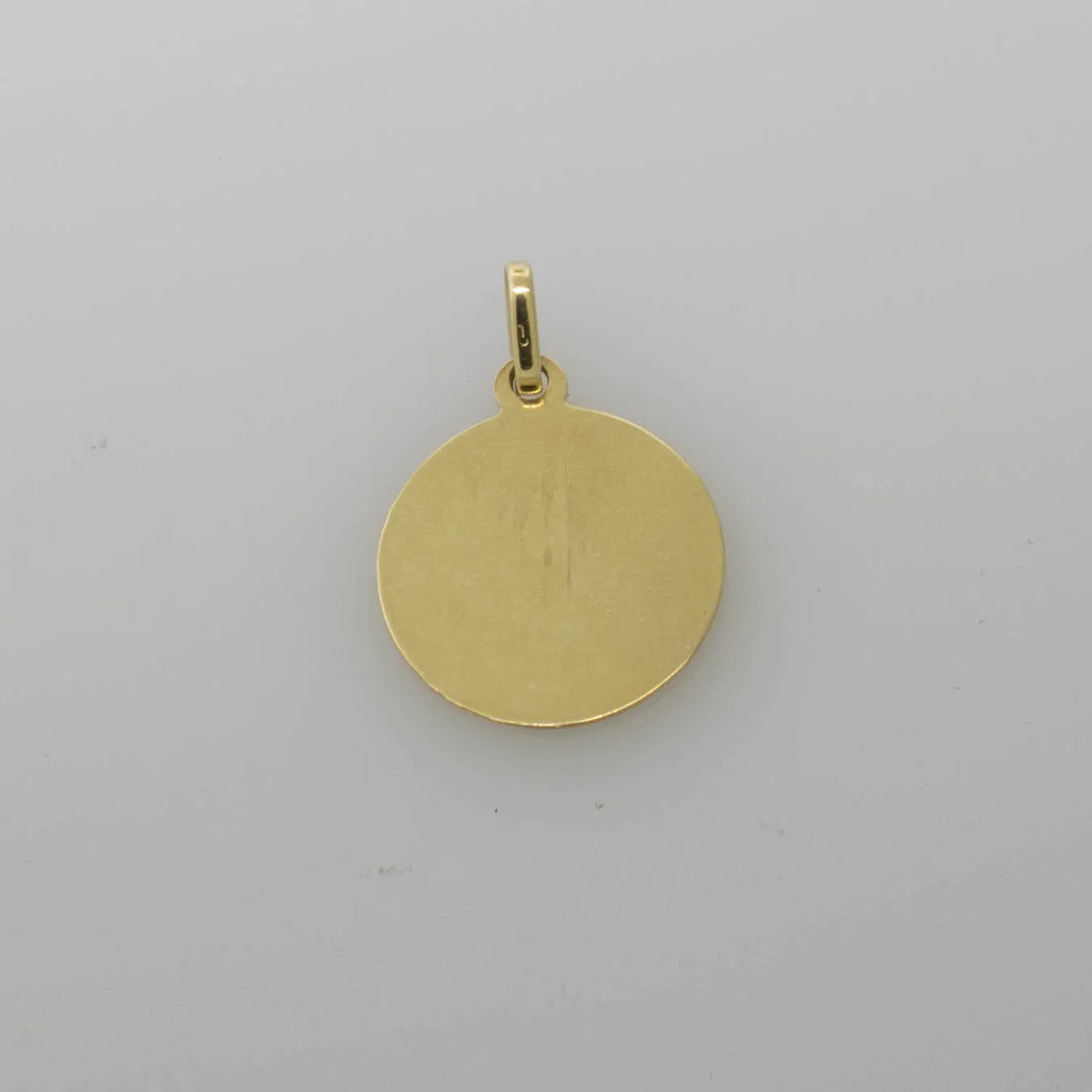 14K Yellow Gold 14.7mm Round Cupid Pendant 1 DWT Medallion Charm