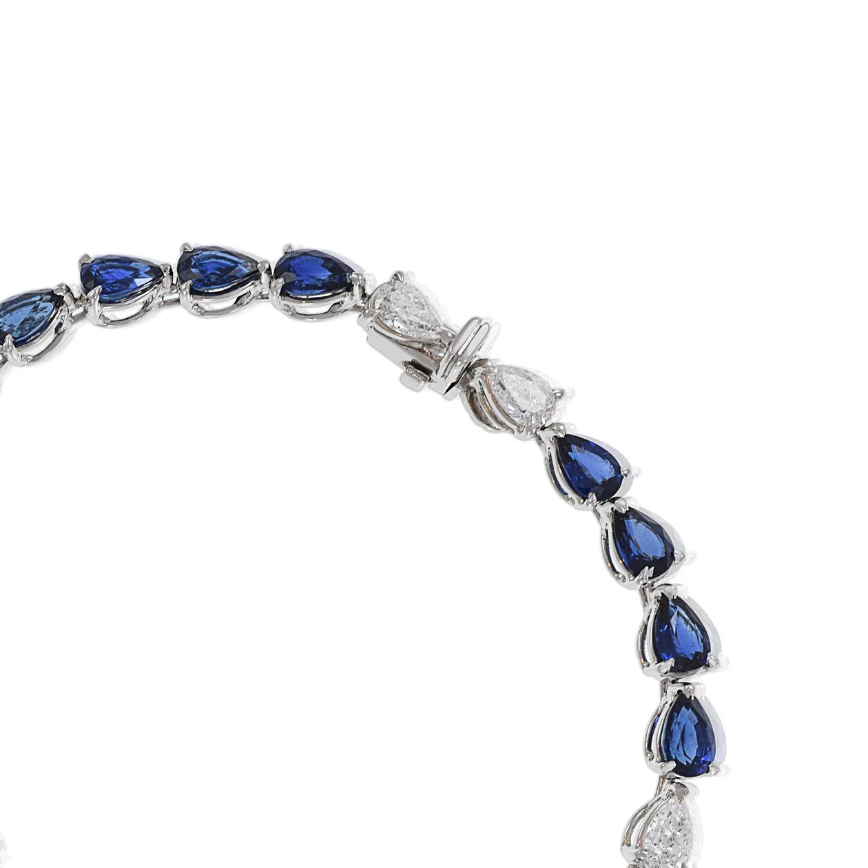 18KT White Gold Sapphire Diamond and Emerald Bracelet