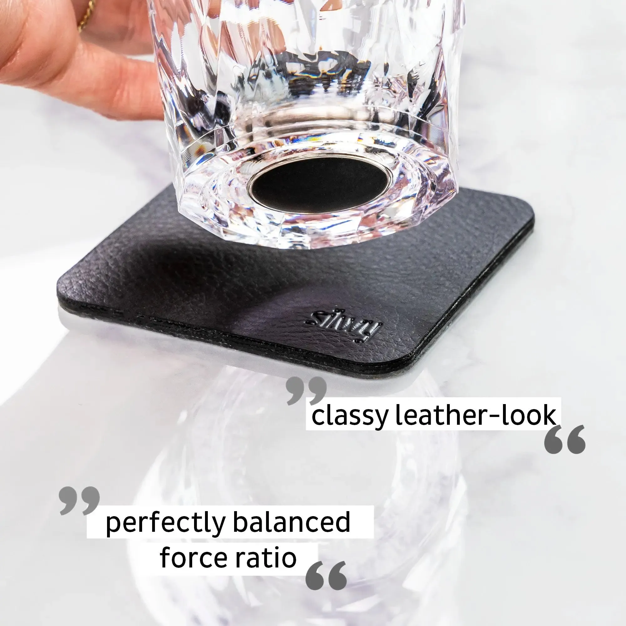 2 x Magnetic Plastic Glass Beer By Silwy