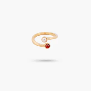 Amare Wear Dual Garnet with Freshwater Pearl Coil Ring