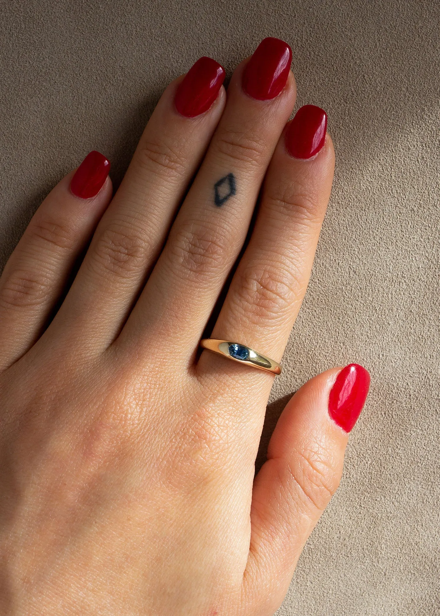 Blue Sapphire Petite Risa Ring