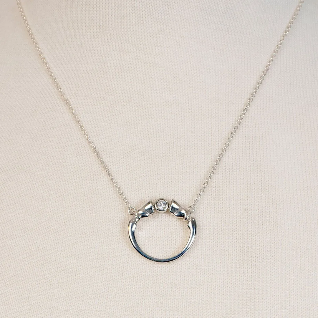 Cavallo - Moissanite Horseshoe Earring Sterling Silver