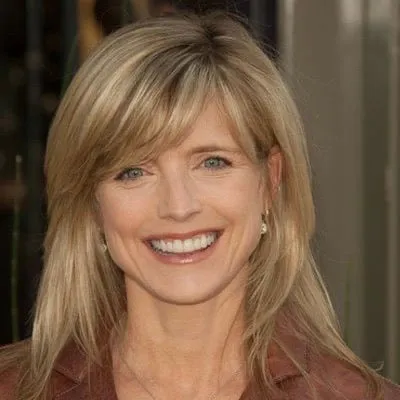 Downtown | Blonde Long Straight Synthetic Hair Wig with Bangs