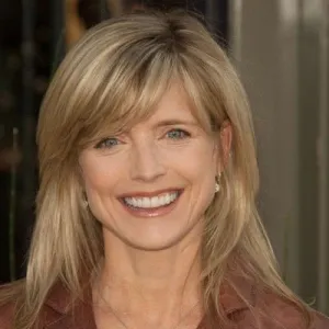 Downtown | Blonde Long Straight Synthetic Hair Wig with Bangs