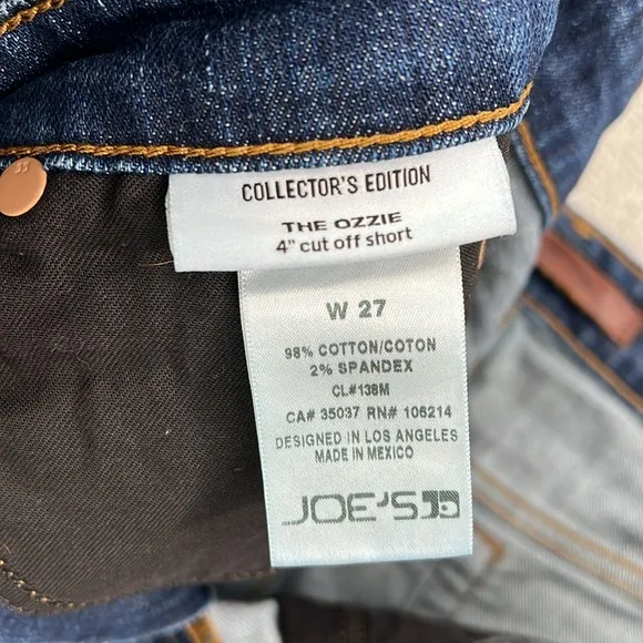 Joes 27,4 Collectors Edition The Ozzie 4&quot; Cut off Short Dark Blue Denim Jean