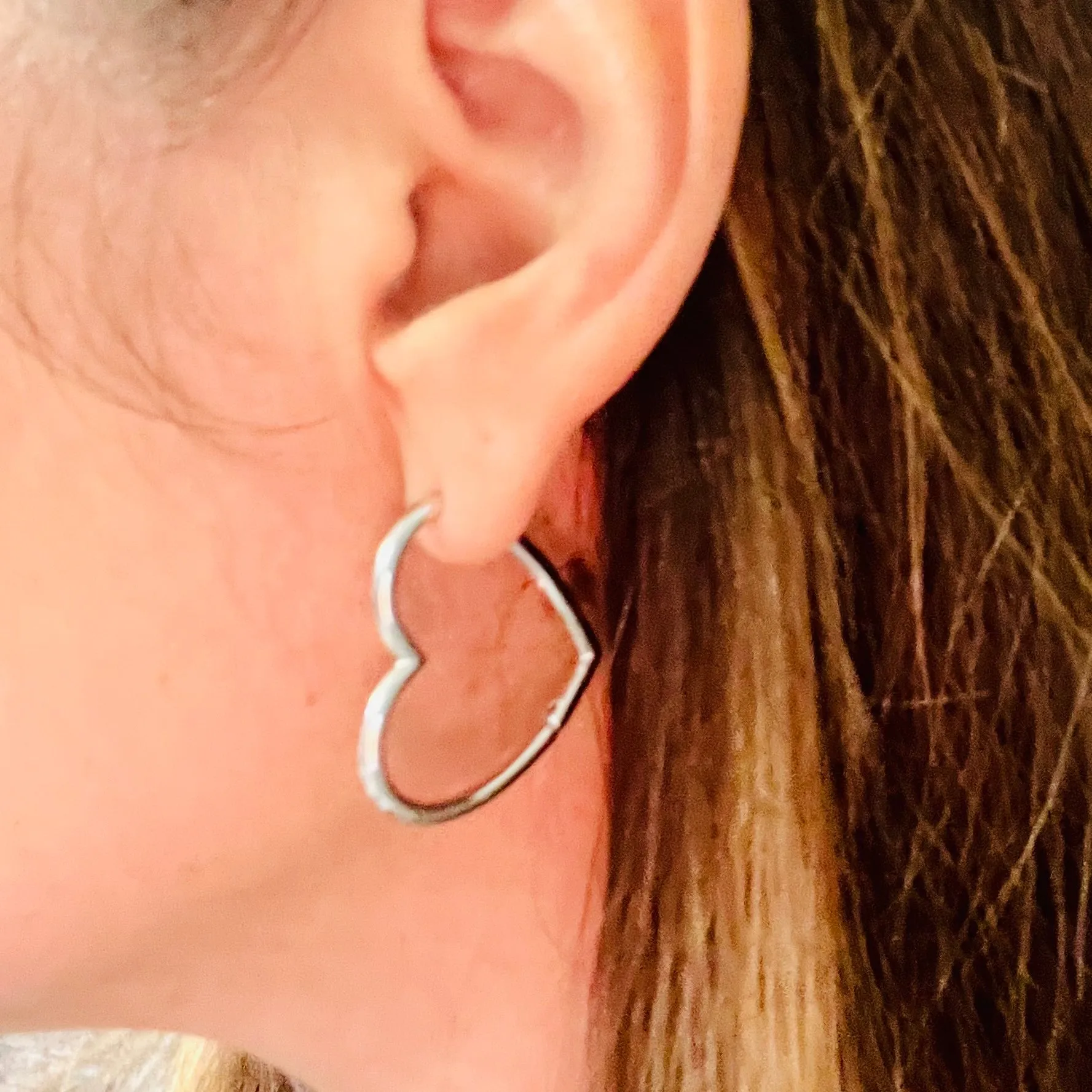 Medium Heart Hoop Earrings