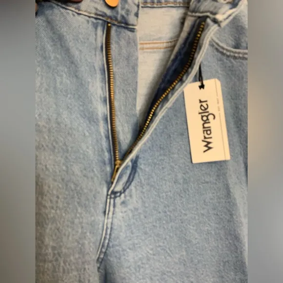 NWT NEW Wrangler Barrel 652 High Rise Blue Denim Jeans Womens Size 33 Casual