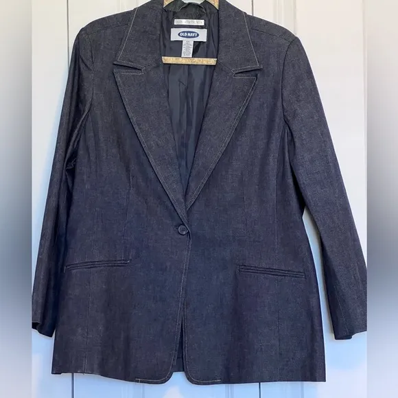 Old Navy denim blazer with pockets