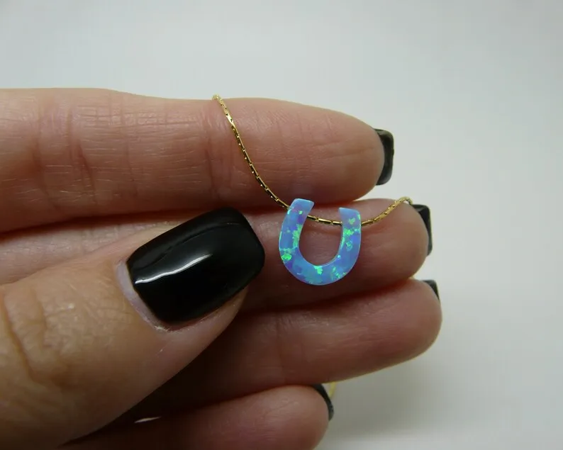 Opal Horseshoe Necklace – A Symbol of Luck