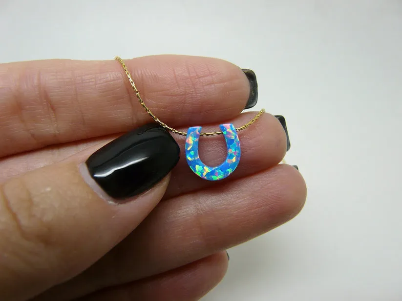 Opal Horseshoe Necklace – A Symbol of Luck