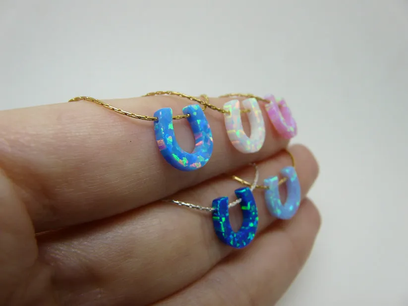 Opal Horseshoe Necklace – A Symbol of Luck