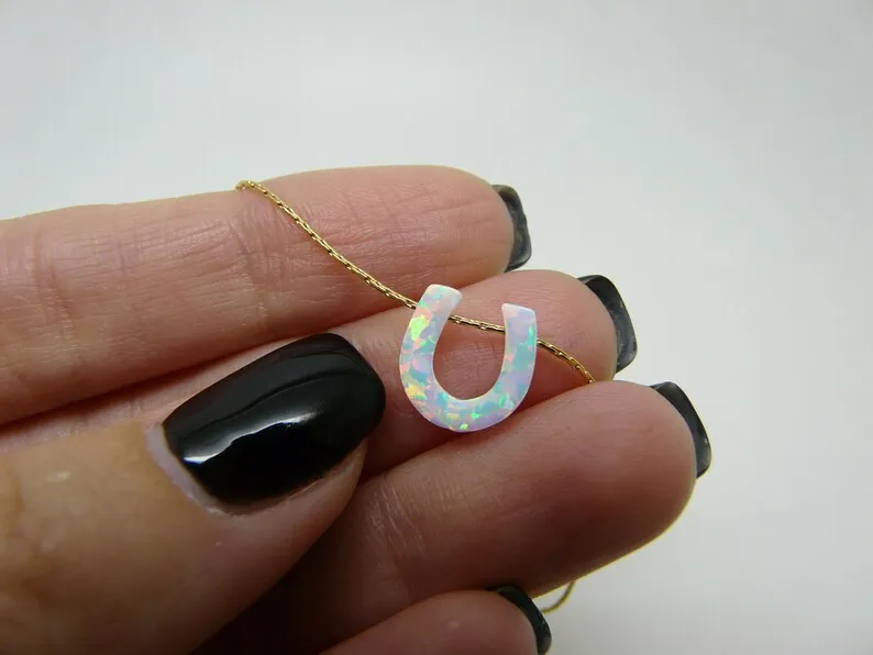 Opal Horseshoe Necklace – A Symbol of Luck