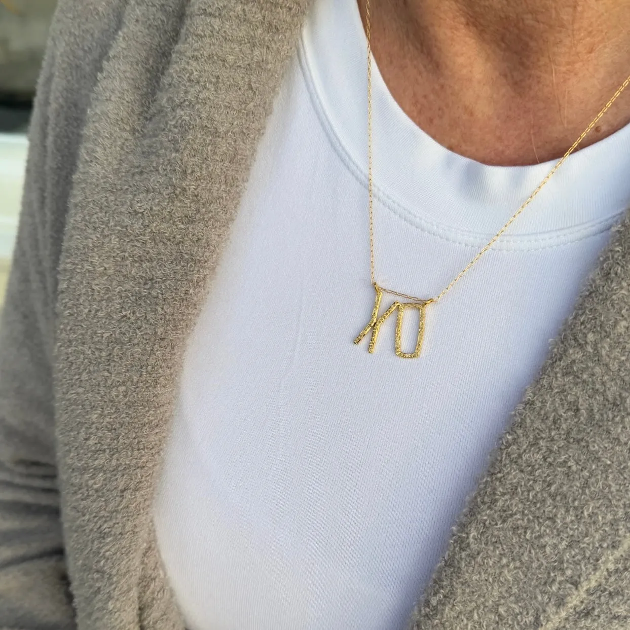 Pavé Diamond XO Necklace – Timeless Sparkle with Deep Meaning