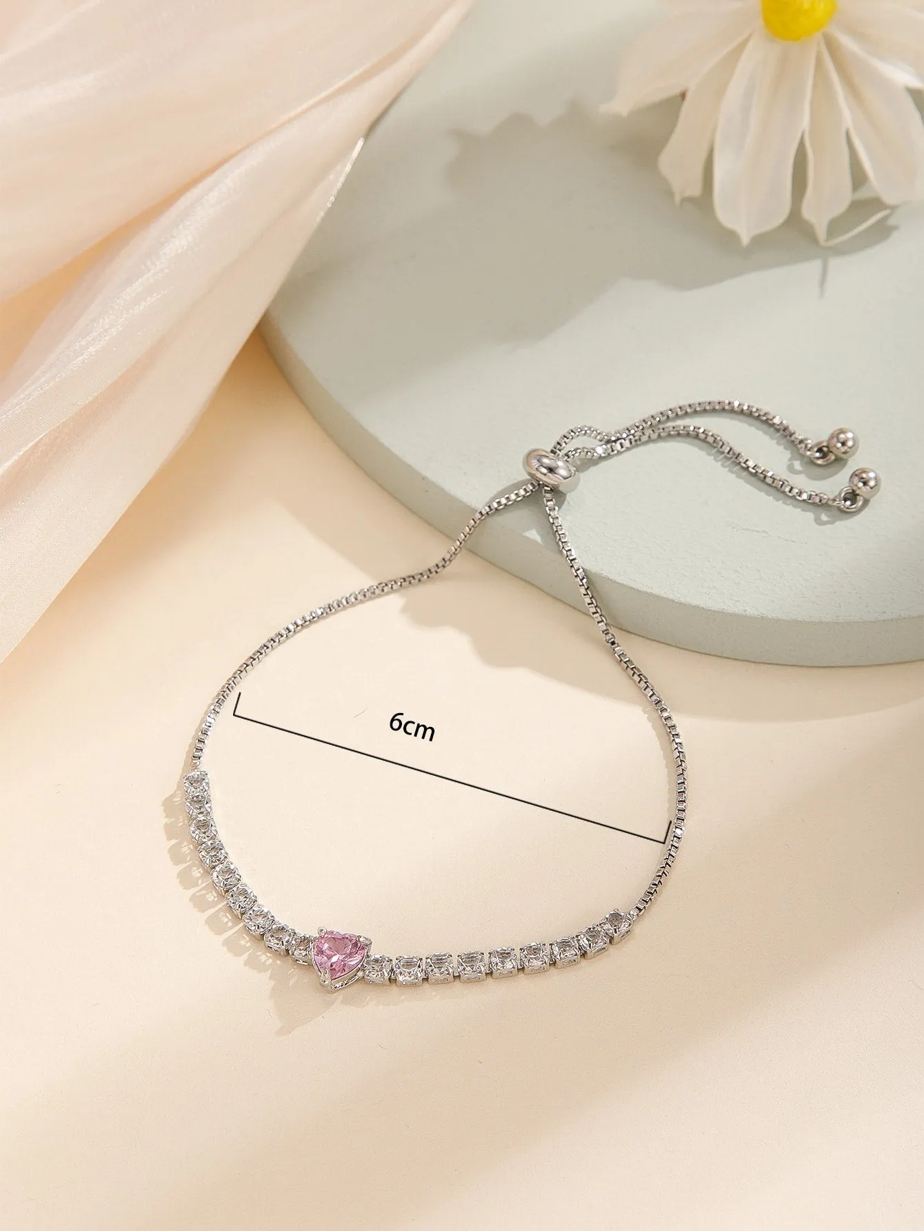 Rhinestone Heart Decor Bracelet- 𝘚𝘚²³ - Silver