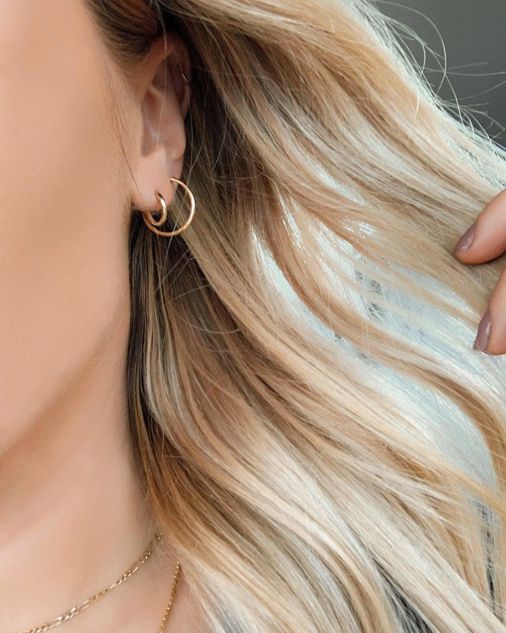 Seamless Huggie Hoops