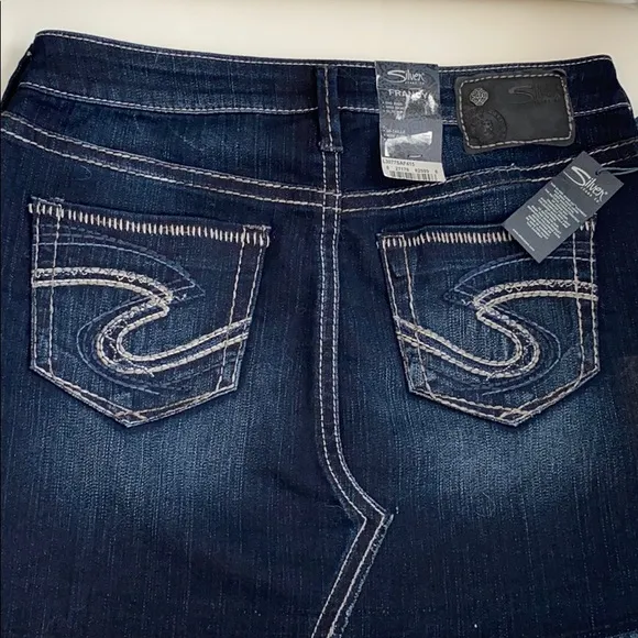 Silver Jeans Co Francy Mini Skirt, W26, NWT - Mid-Rise