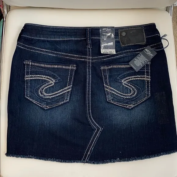 Silver Jeans Co Francy Mini Skirt, W26, NWT - Mid-Rise