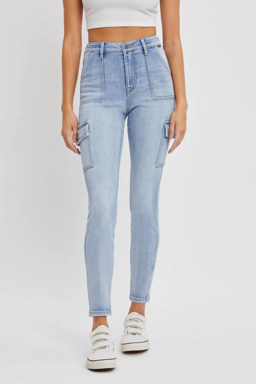 SKINNY HIGH CARGO JEANS