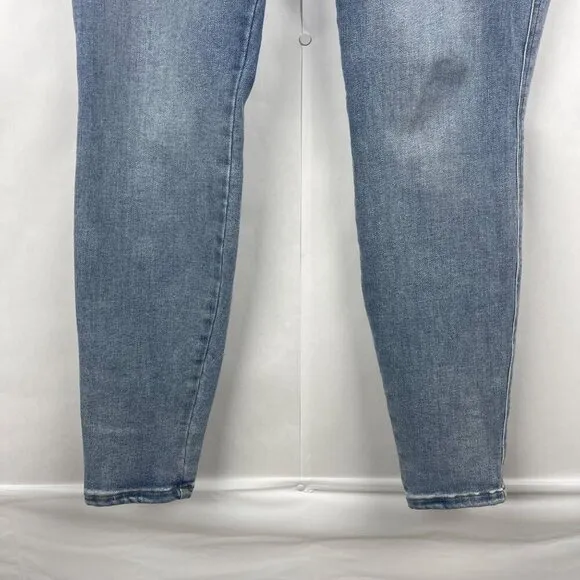 SPANXshape™ EveryWear Ankle Skinny Jeans Light Wash Size X Large