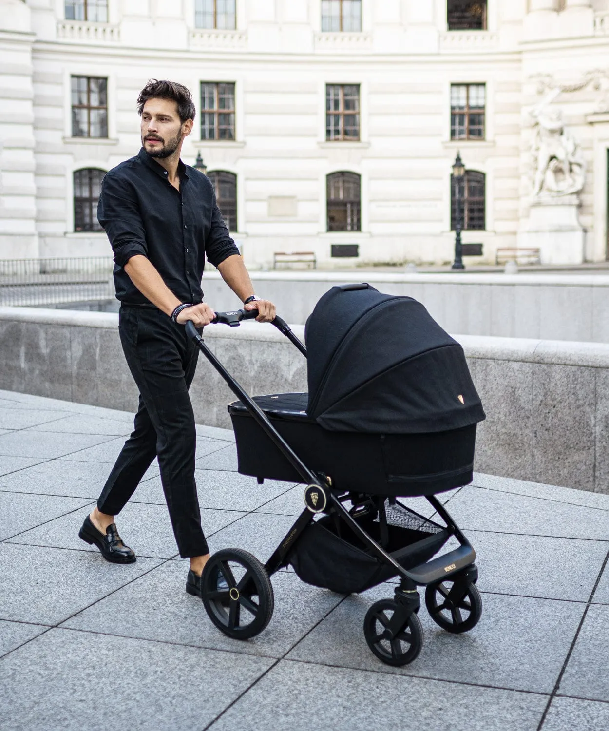 Venicci 3 in 1 Tinum UPLINE Pebble 360 PRO 2 Travel System - All Black