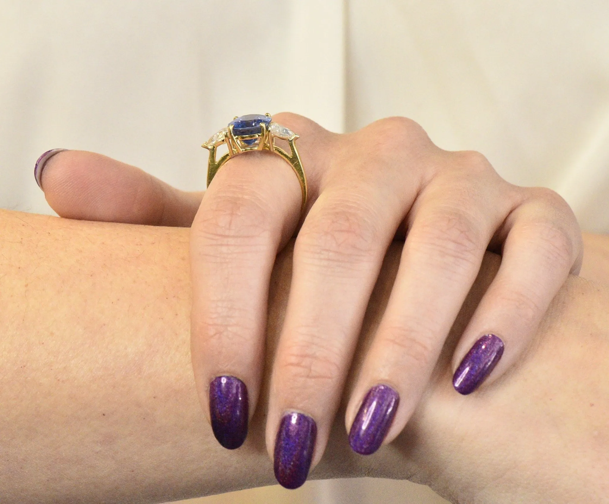 Vintage 6.80 CTW Ceylon Sapphire Diamond 18 Karat Gold Ring GIA