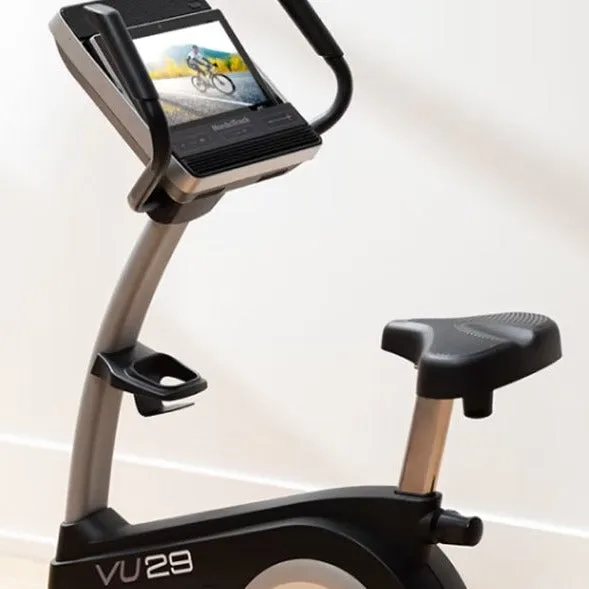 VU 29 Upright Bike