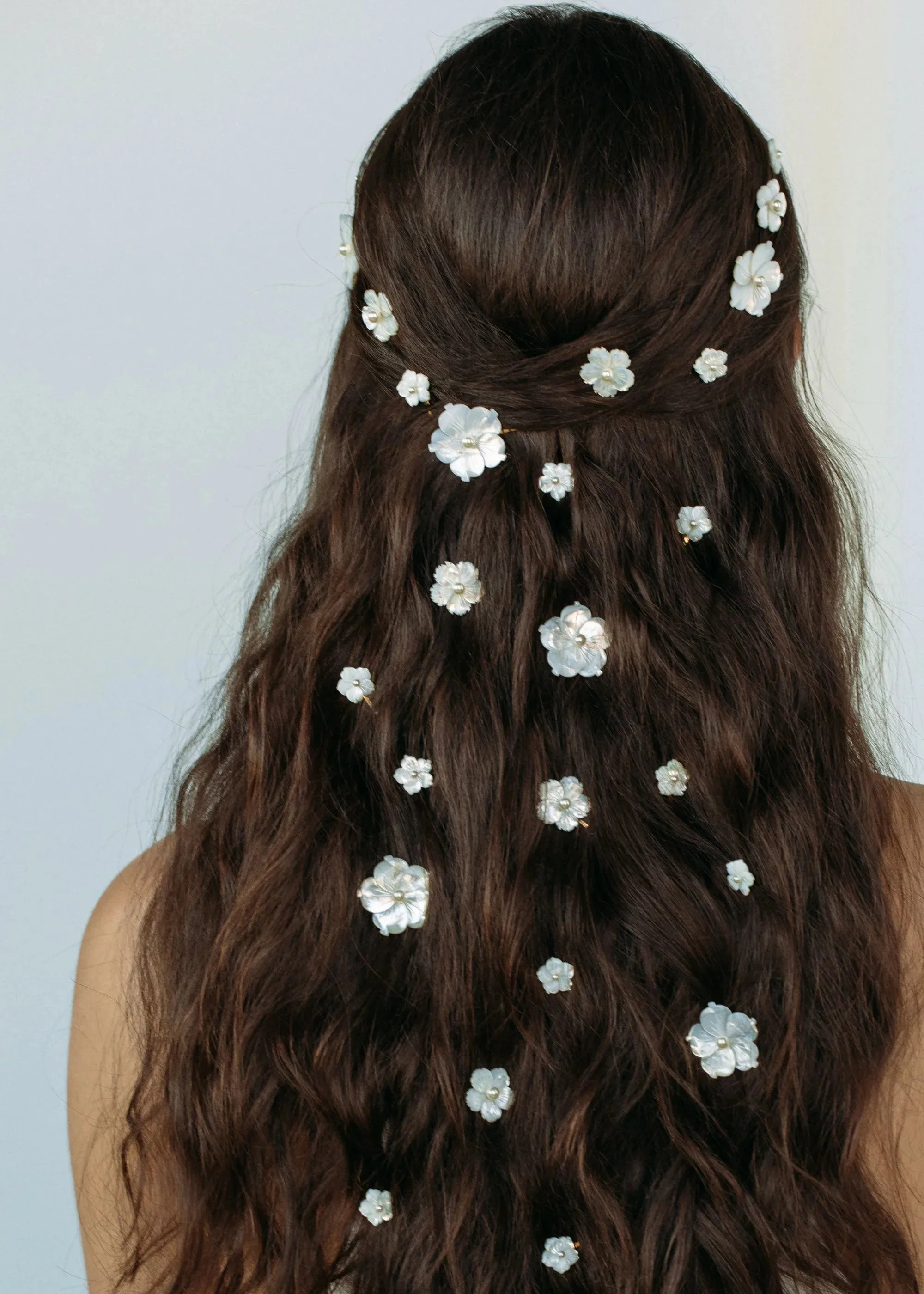 Zia bobby pins